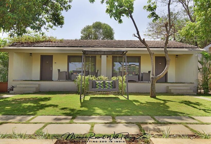 Manas Resort With Petting Zoo