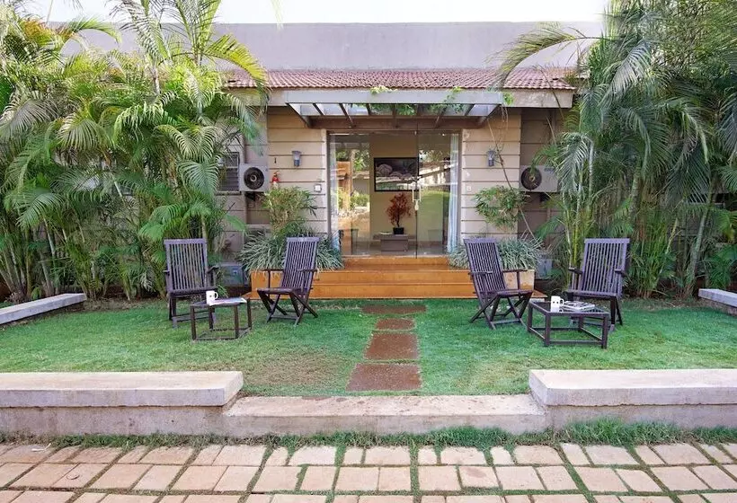 Manas Resort With Petting Zoo