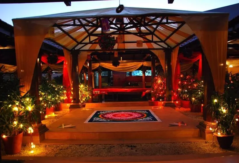 Manas Resort With Petting Zoo