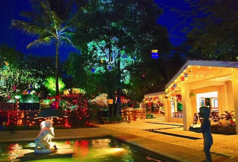 Manas Resort With Petting Zoo