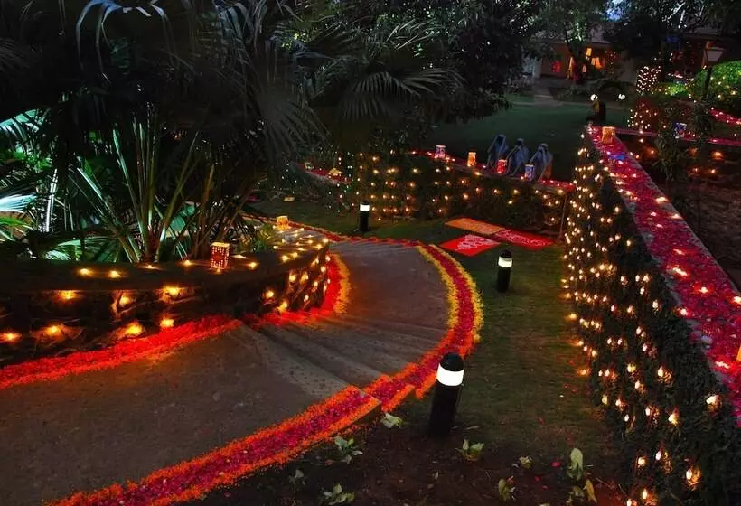 Manas Resort With Petting Zoo