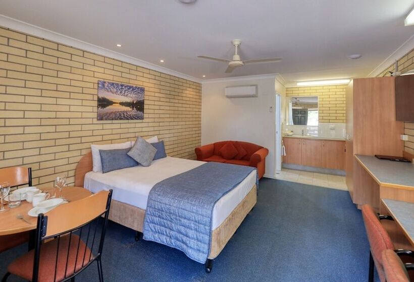 モーテル Riverland Motor Inn