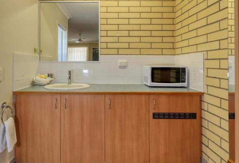 モーテル Riverland Motor Inn