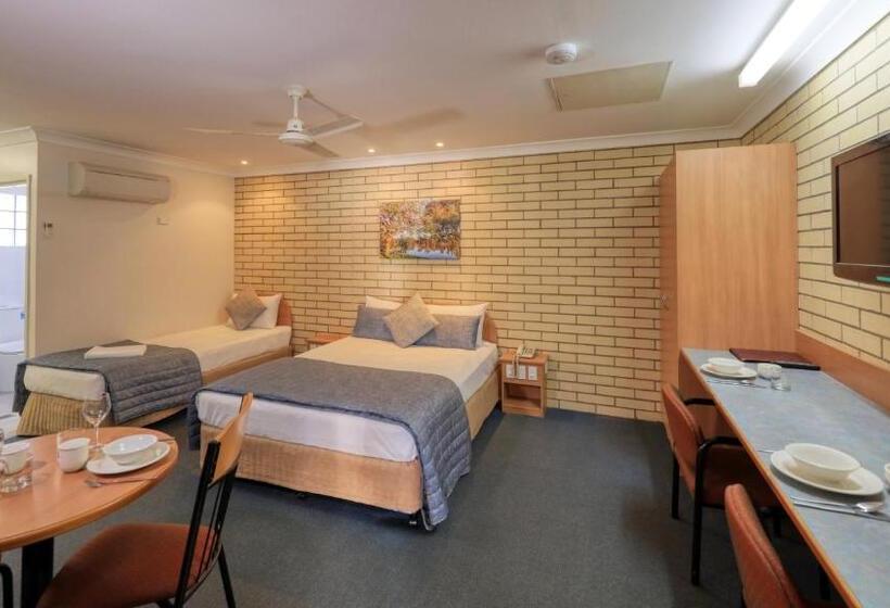 モーテル Riverland Motor Inn