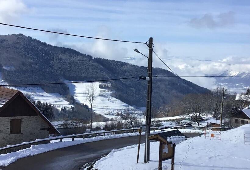 بنسيون Le Grand Joly