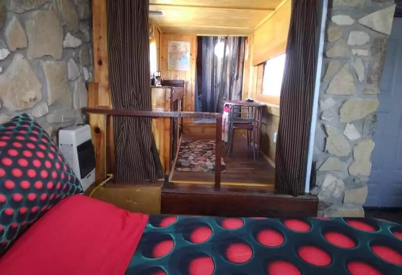 Majatalo La Loma Del Chivo Llc Stone Cottage Alternative Building