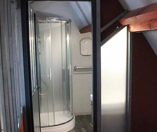 Majatalo Le Haut Mesnil   8