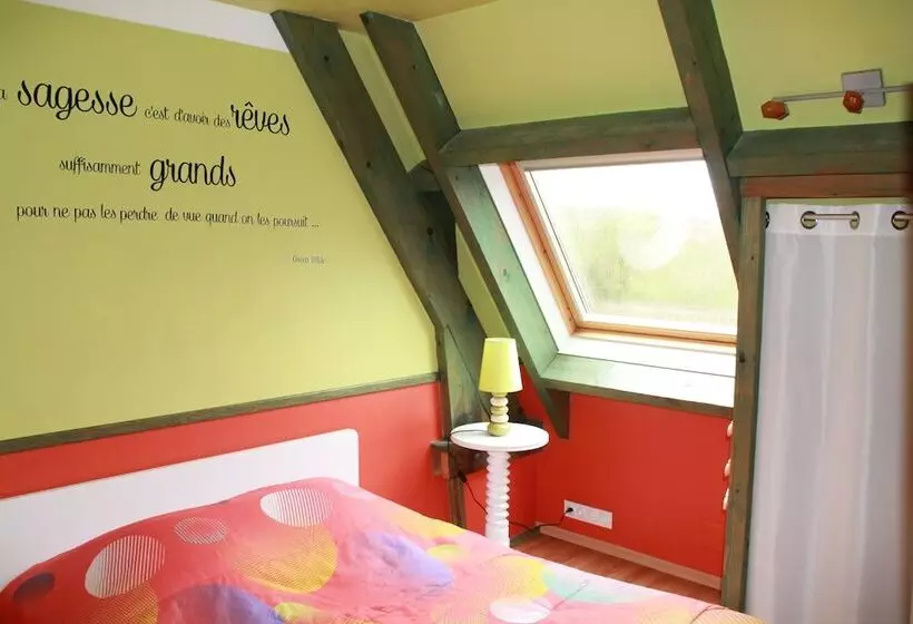 Majatalo Le Haut Mesnil   8