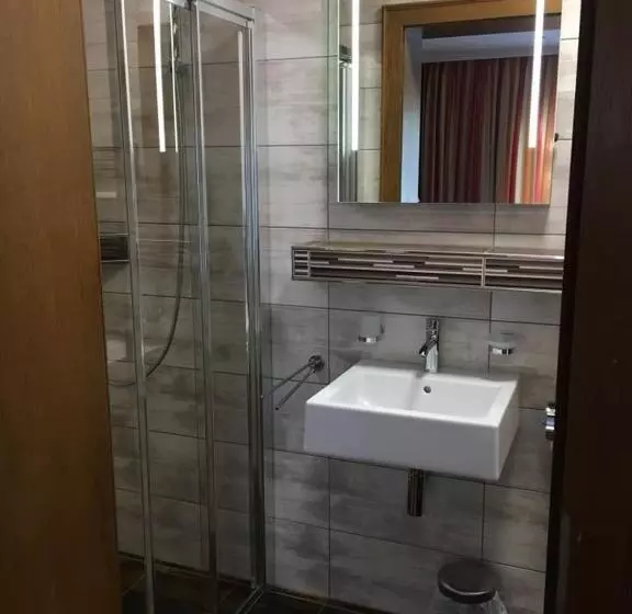 Pension Savisalo