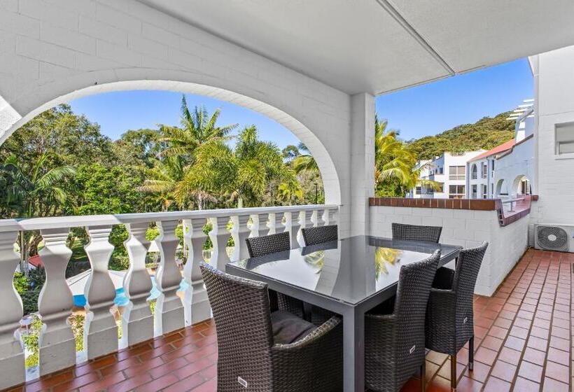 리조트 The Islander