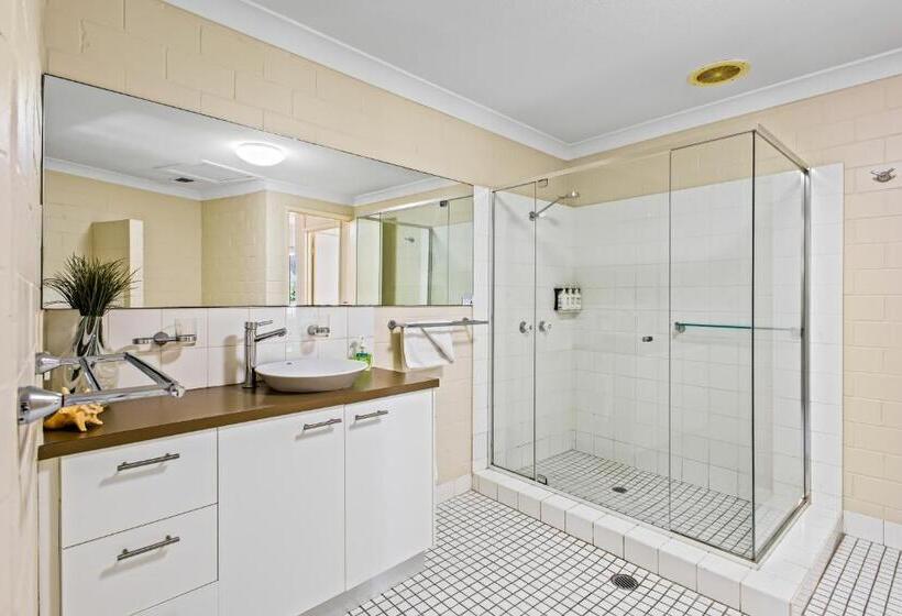 리조트 The Islander