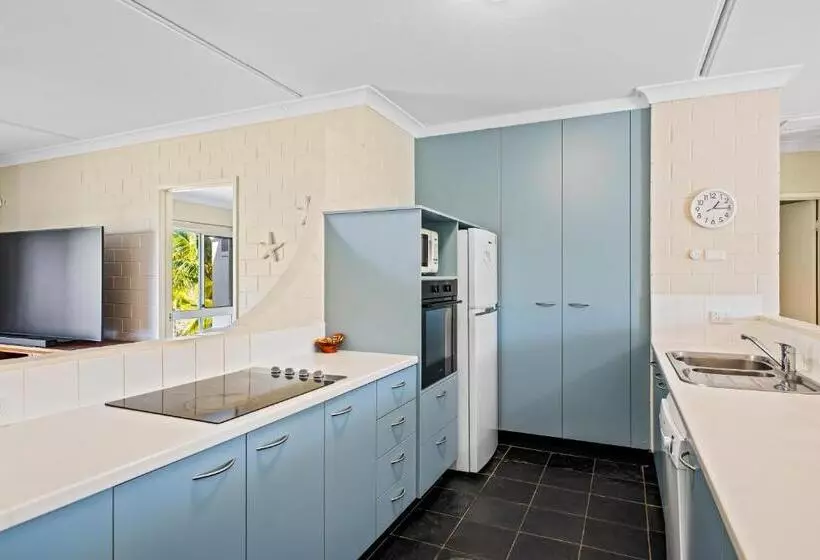 Lomakeskus The Islander