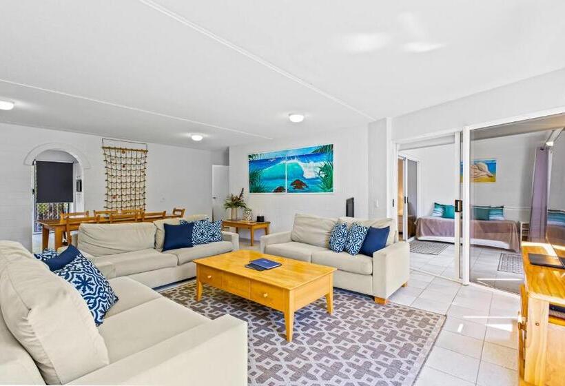 리조트 The Islander