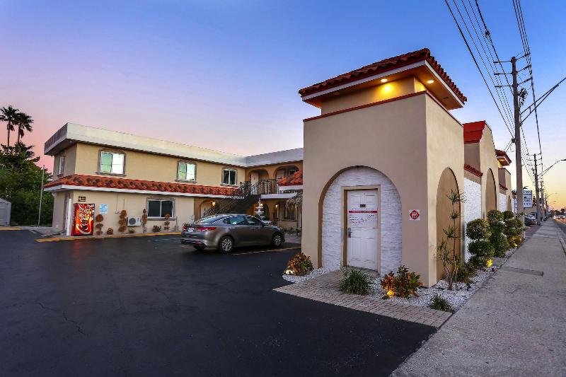 酒店 Bayview Plaza Waterfront Resort