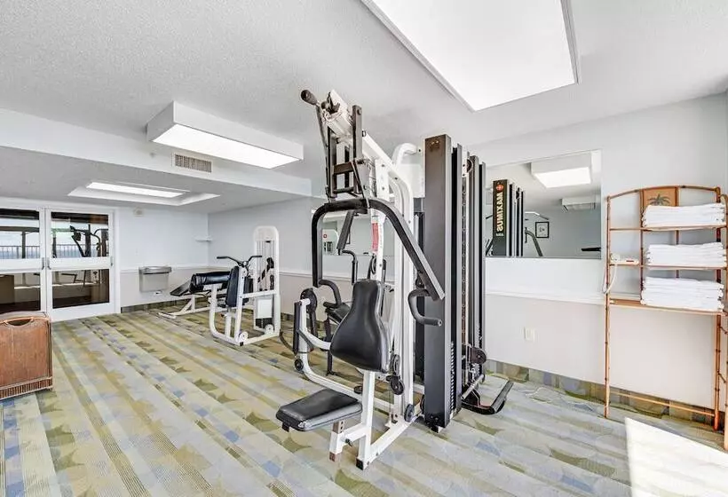 Отель Camelot By The Sea By Oceana Resorts