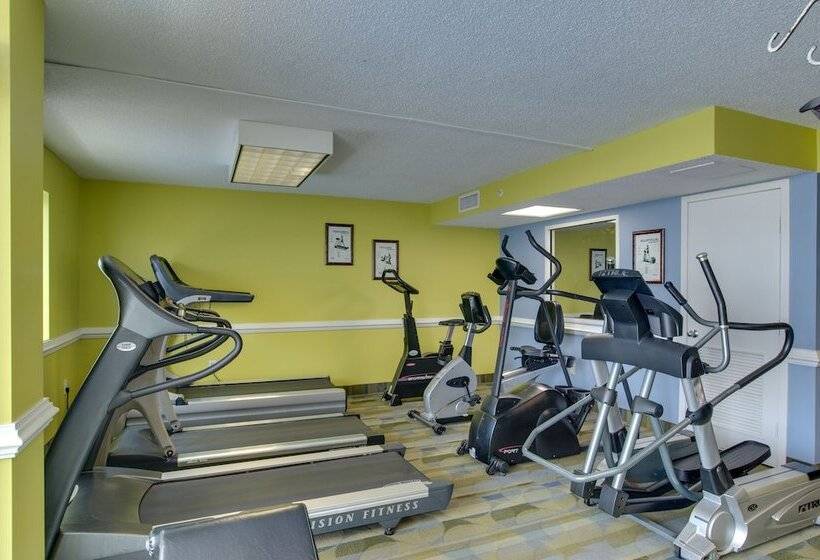 Szálloda Camelot By The Sea By Oceana Resorts