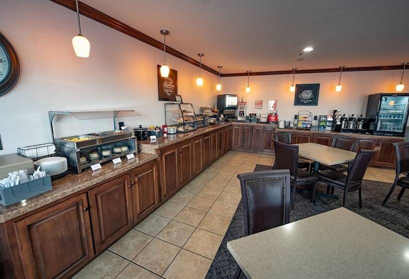 호텔 Christopher Inn And Suites