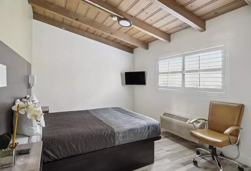 酒店 Discovery Inn Monterey Bay