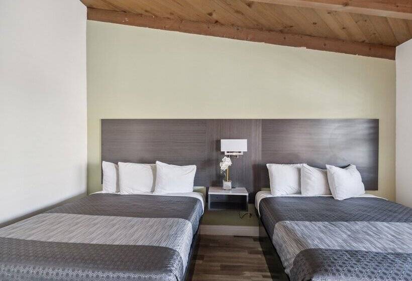 هتل Discovery Inn Monterey Bay