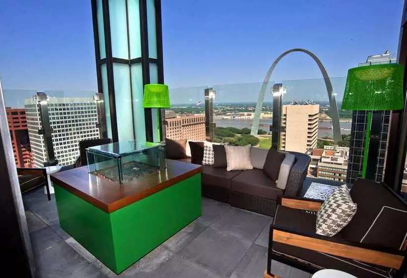 Hotelli Hilton St. Louis At The Ballpark