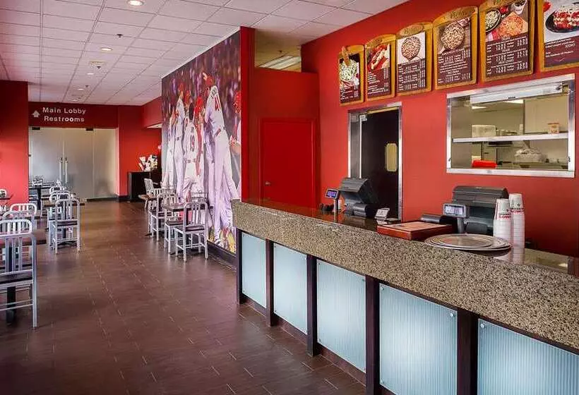 Hotelli Hilton St. Louis At The Ballpark