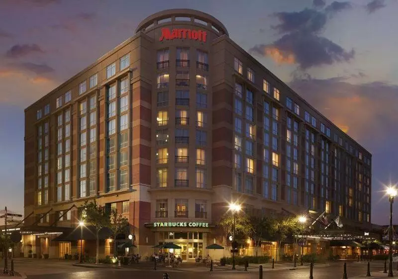 فندق Houston Marriott Sugar Land