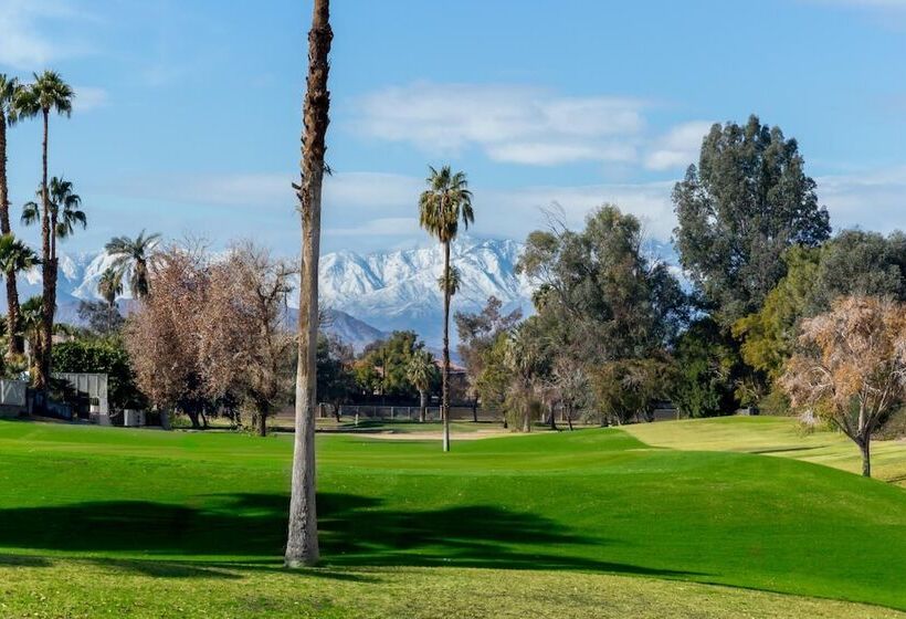 בית מלון כפרי Indian Palms Vacation Club