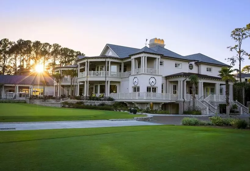 ホテル Inn And Club At Harbour Town