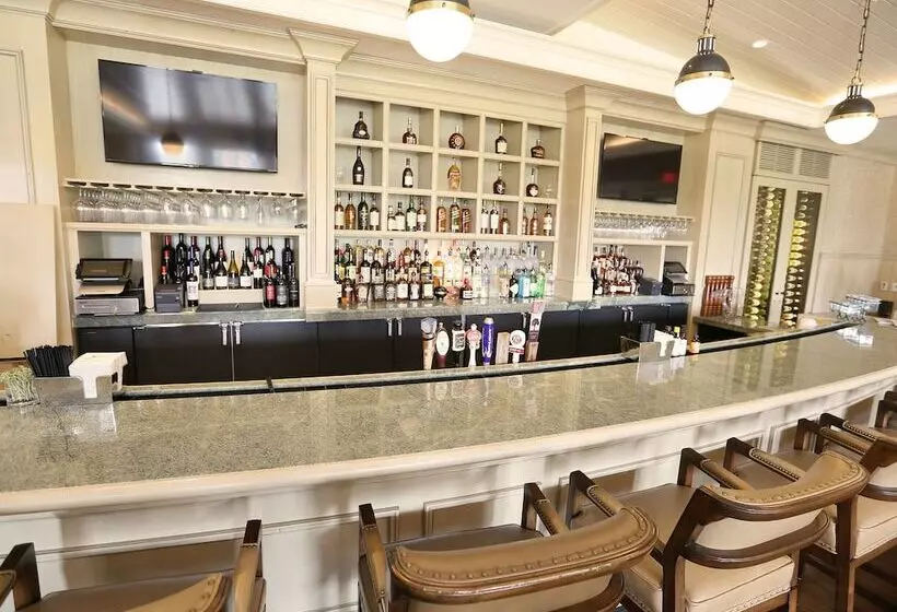 ホテル Inn And Club At Harbour Town
