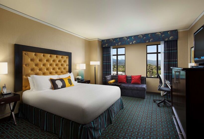 Juniper Hotel Cupertino, Curio Collection By Hilton