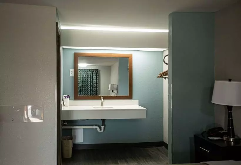 酒店 Knights Inn Mount Airy