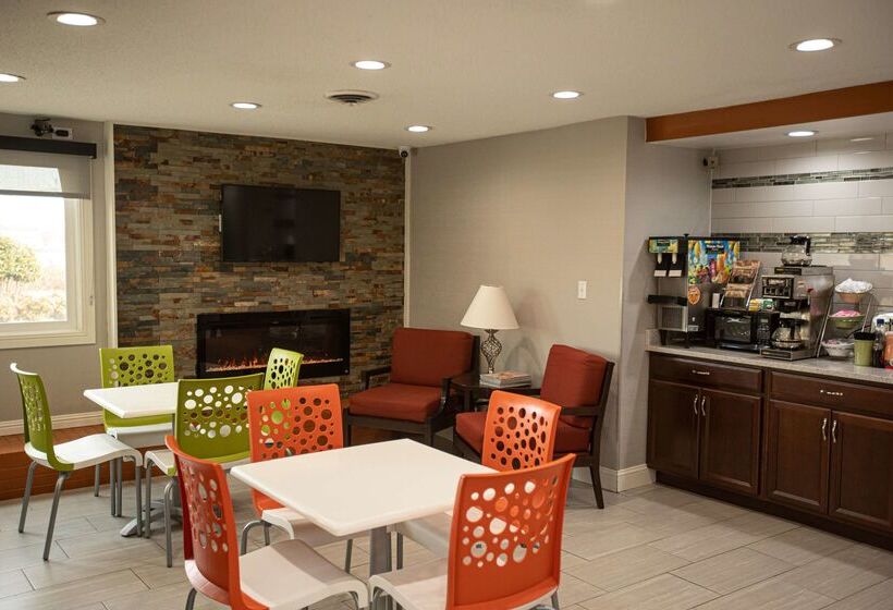 호텔 Knights Inn Mount Airy