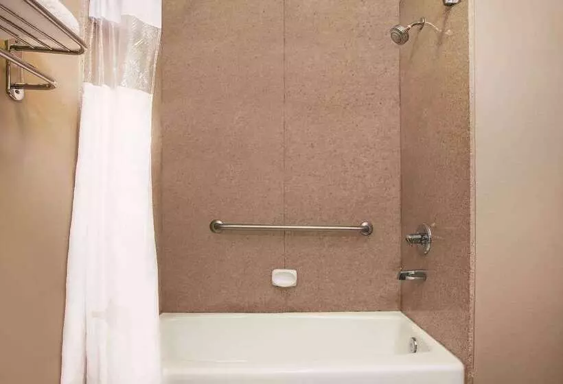 호텔 La Quinta Inn & Suites By Wyndham Beaumont West