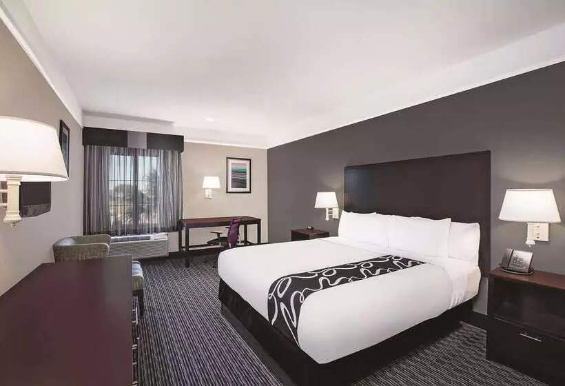 호텔 La Quinta Inn & Suites By Wyndham Beaumont West