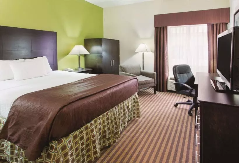 فندق La Quinta Inn & Suites By Wyndham Columbus   Grove City