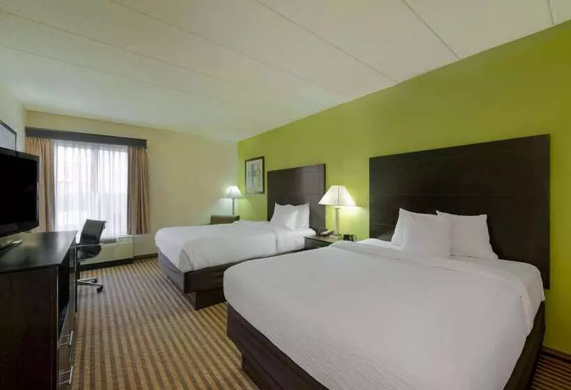 فندق La Quinta Inn & Suites By Wyndham Columbus   Grove City