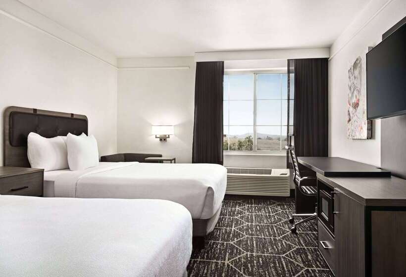 酒店 La Quinta By Wyndham Hesperia Victorville