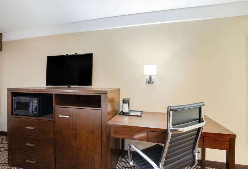 酒店 La Quinta By Wyndham Hesperia Victorville