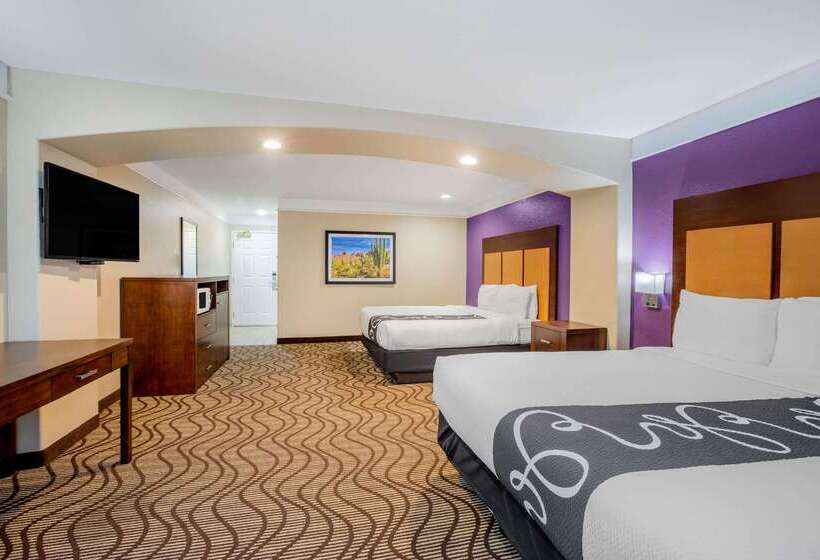 酒店 La Quinta By Wyndham Hesperia Victorville