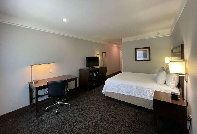 בית מלון כפרי Spark By Hilton Houston West Clay Road