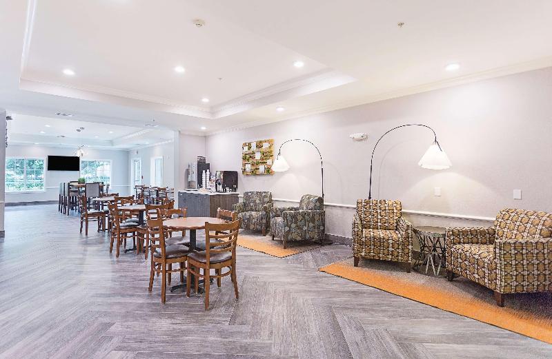 בית מלון כפרי Spark By Hilton Houston West Clay Road