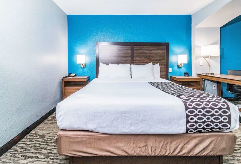 فندق La Quinta By Wyndham Tomball