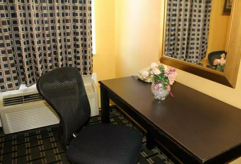 호텔 Magnolia Inn And Suites Southaven