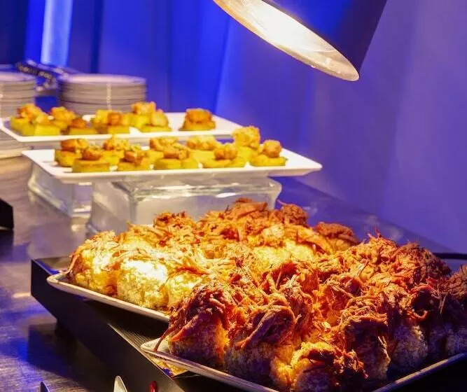 هتل Marriott Dallas Las Colinas