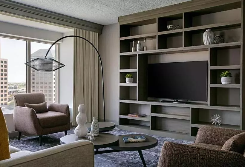 هتل Marriott Dallas Las Colinas