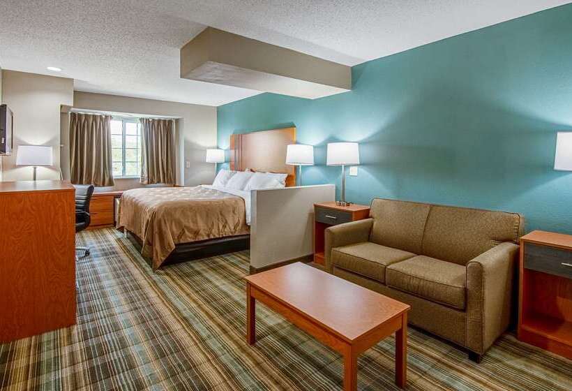 فندق Quality Inn & Suites I81 Exit 7
