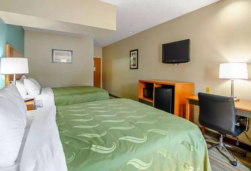 هتل Quality Inn & Suites I81 Exit 7