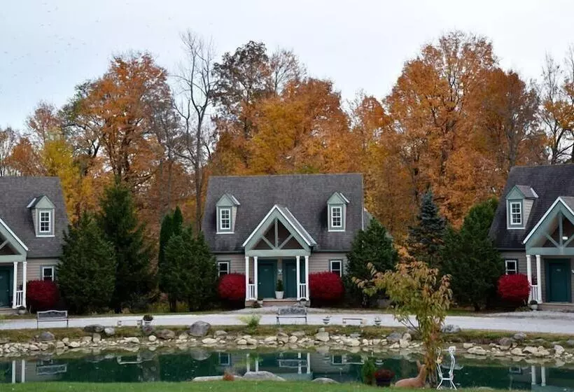 호텔 Spruce Hill Inn & Cottages