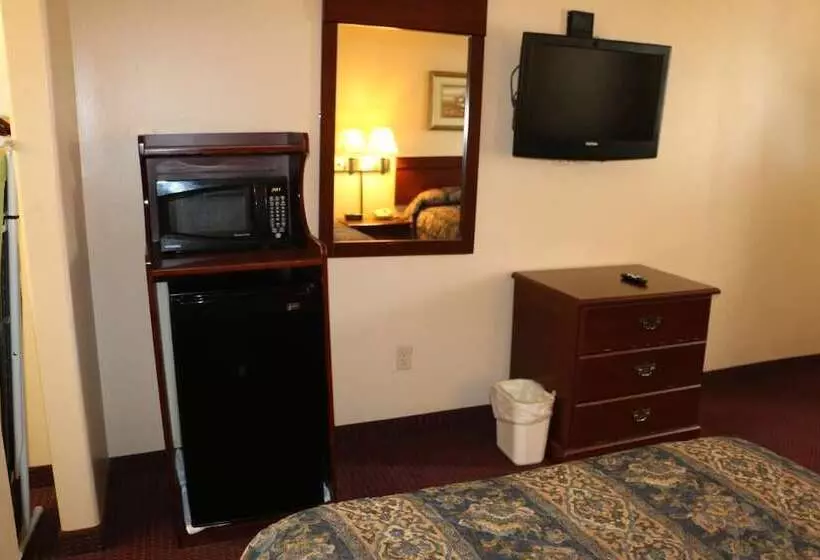 Отель Western Inn