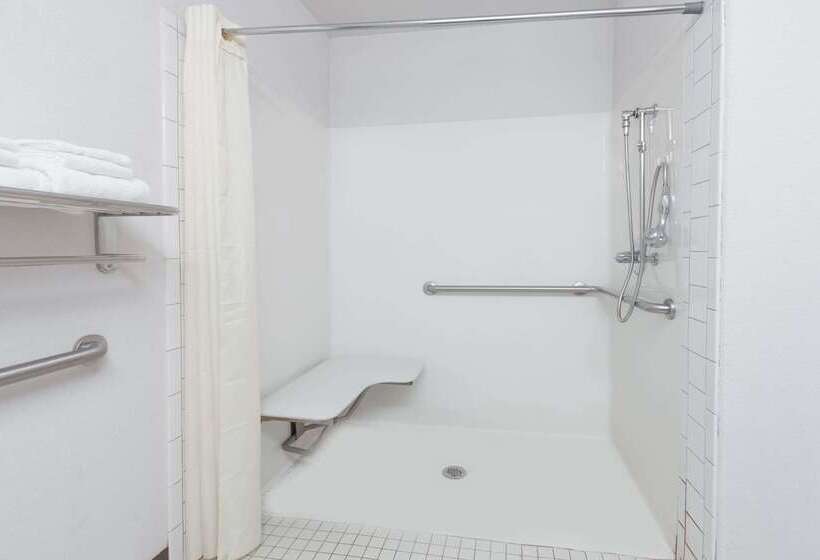 Microtel Inn & Suites By Wyndham Ardmore